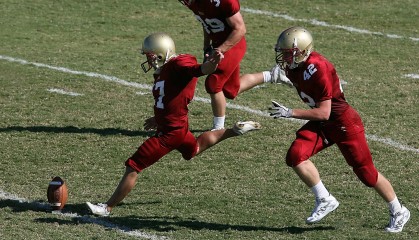 开云娱乐app安全登录-克罗地亚骑手吉塔·日特科维奇在2024年国际马术联合会世界障碍赛中以“Dior Hrvaška”马匹获得第八名，展现坚韧精神。